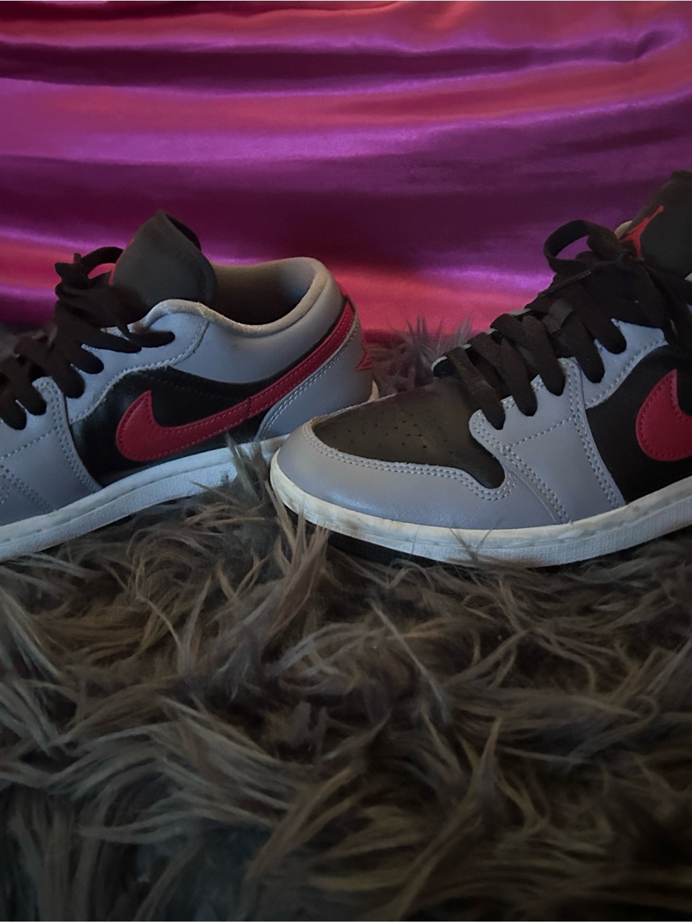 Air Jordan Low Top Sneakers in Black and Gray with red - Picture 2 of 4